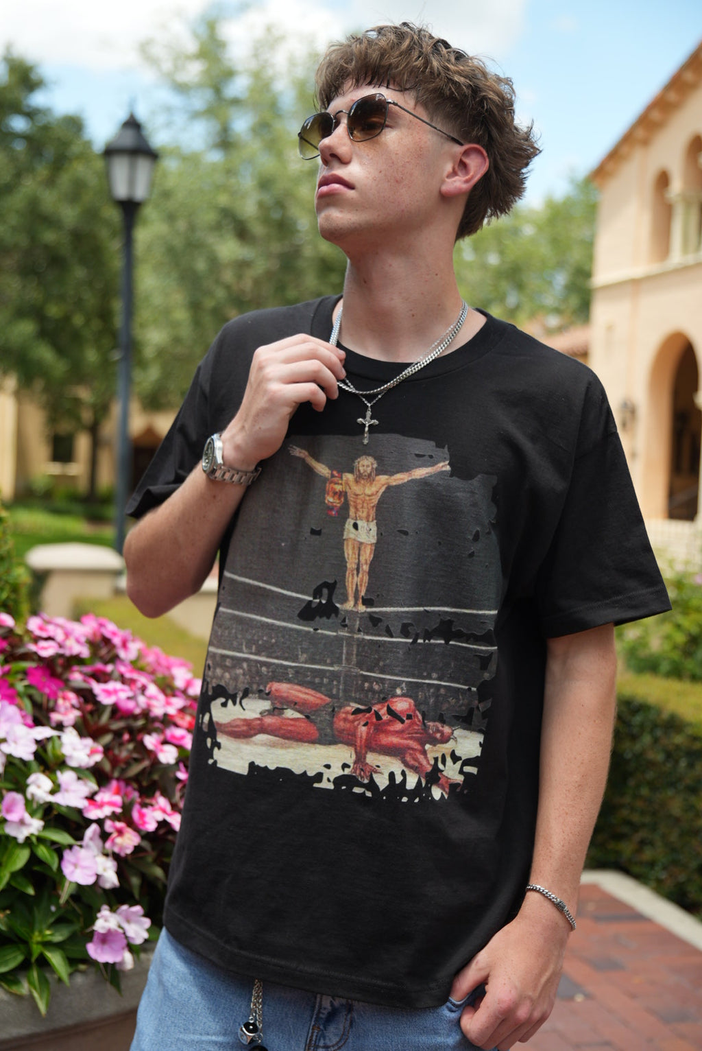 Jesus Victory Black Tee